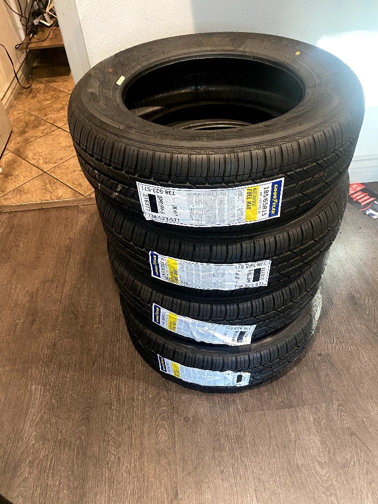 SIZE P185 65R15 SET OF FOUR TIRES BRAND GOODYEAR For Sale In Los